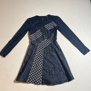BCBGMaxAzria Melis Blue Long Sleeved Patchwork Dress, Size XS